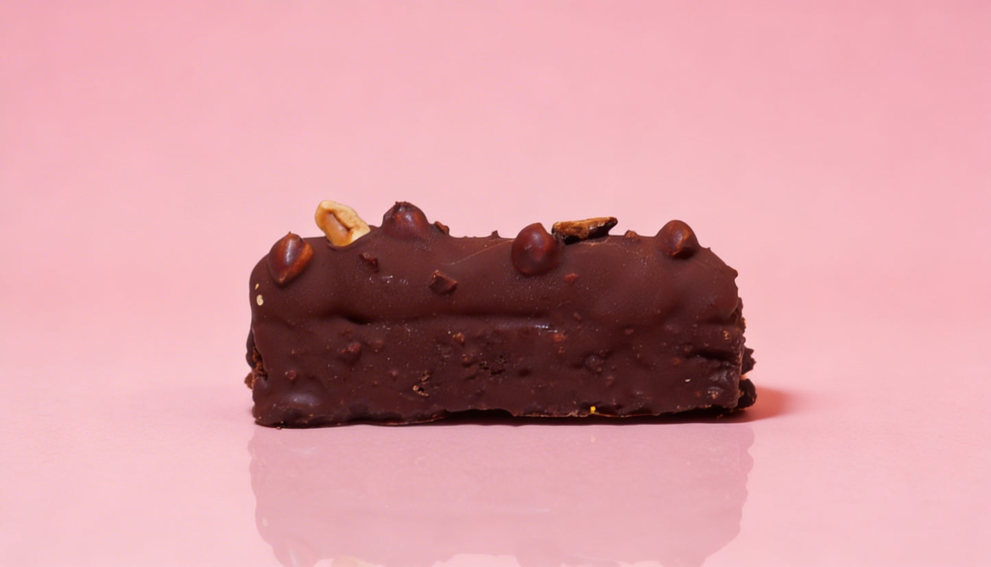 Chocolate & Hazelnut Travel Cake