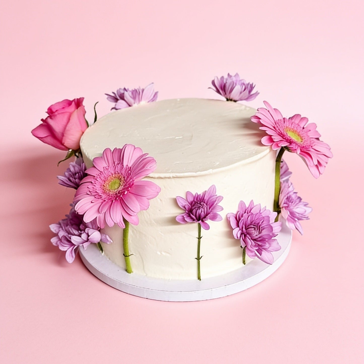 Seasonal Real Flower Cake