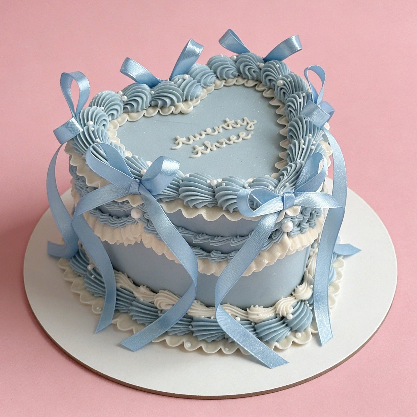 Lambeth Heart Shaped Cake